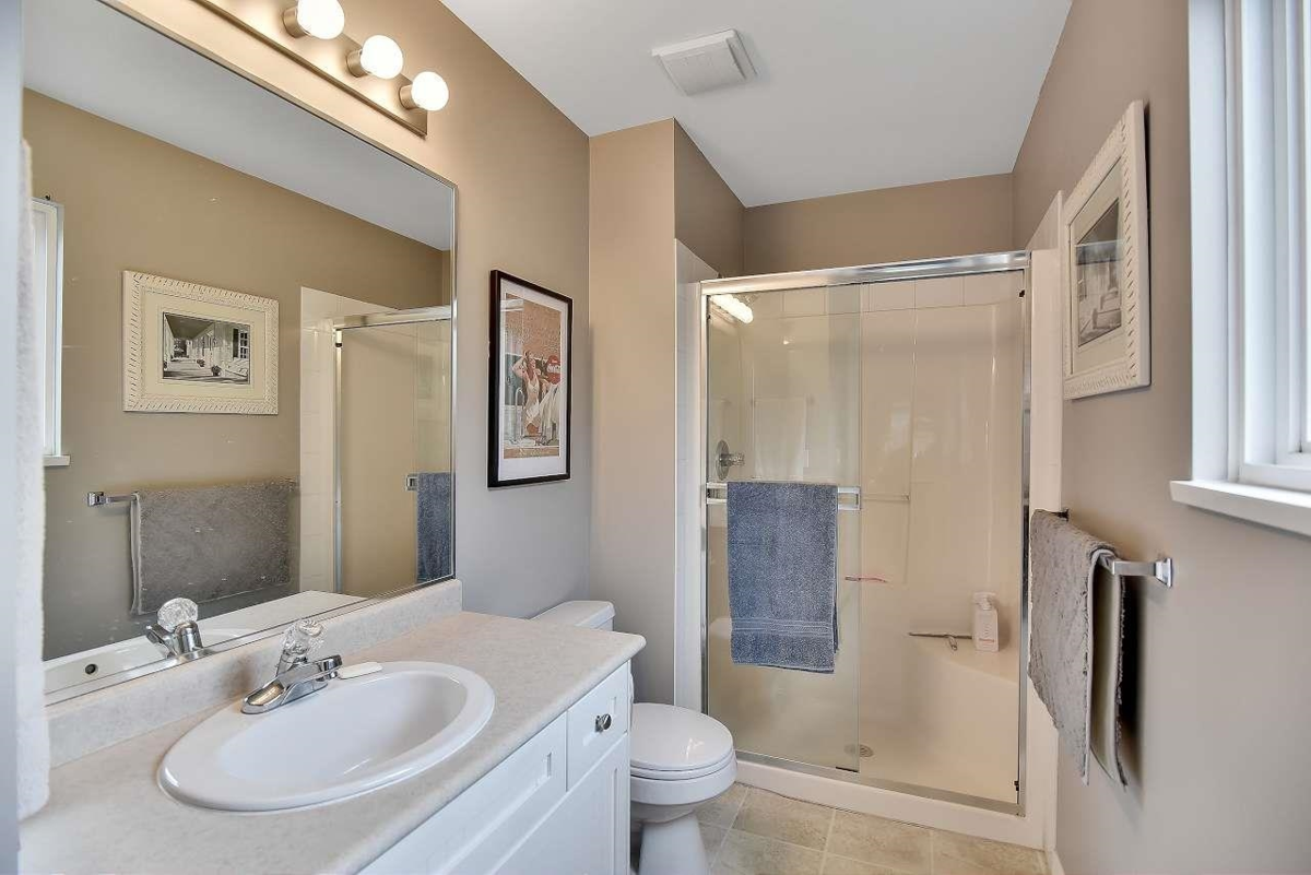 Powder Room Photo of 20301 Ospring Street, Maple Ridge, BC