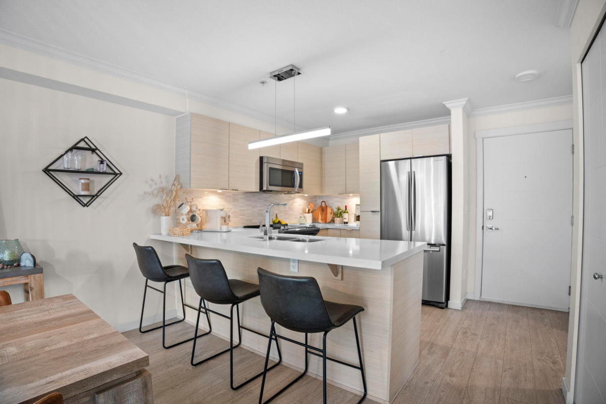 Bedroom 2 Photo of 201 19201 66a Avenue, Surrey, BC