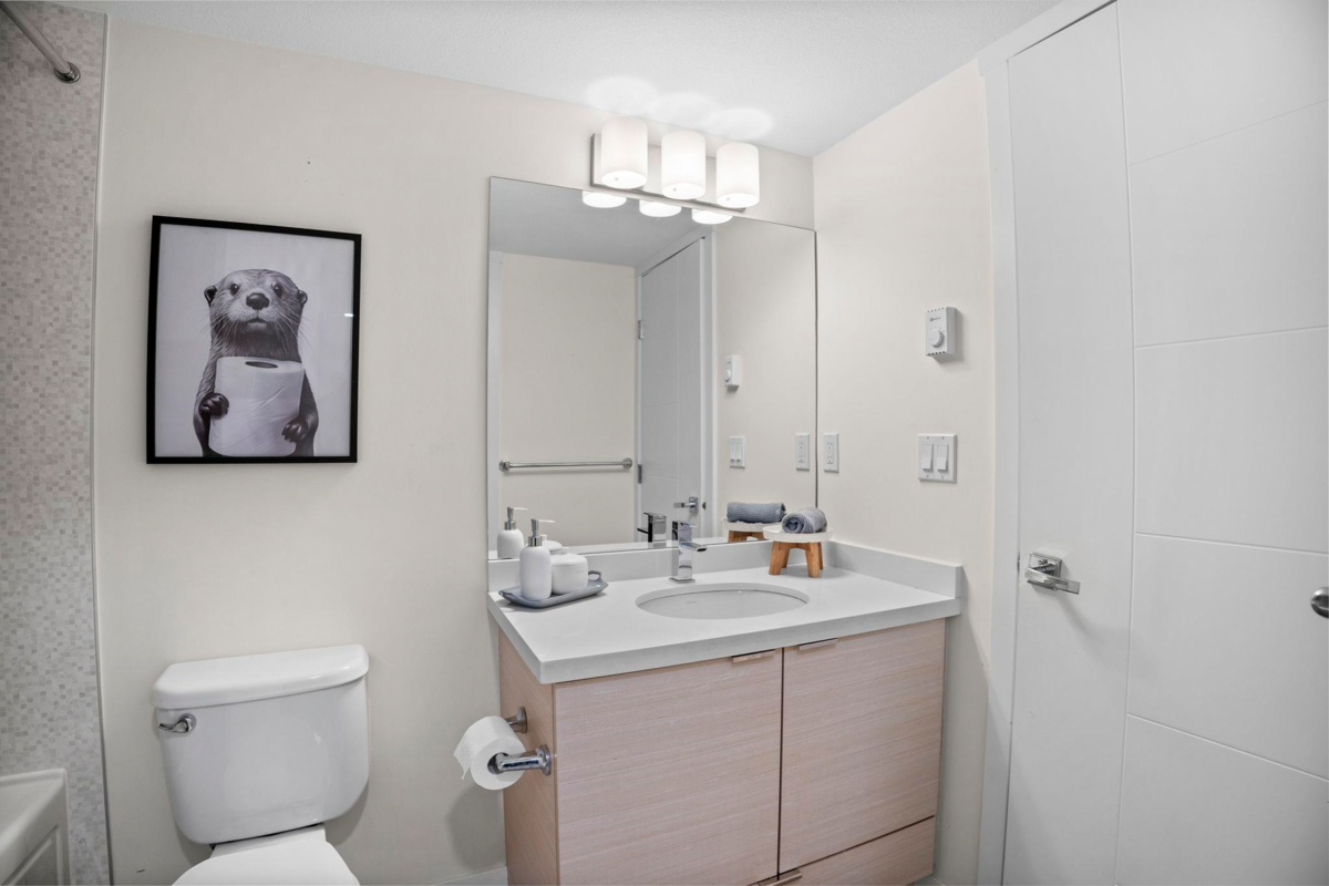 Outdoor Patio Photo of 201 19201 66a Avenue, Surrey, BC