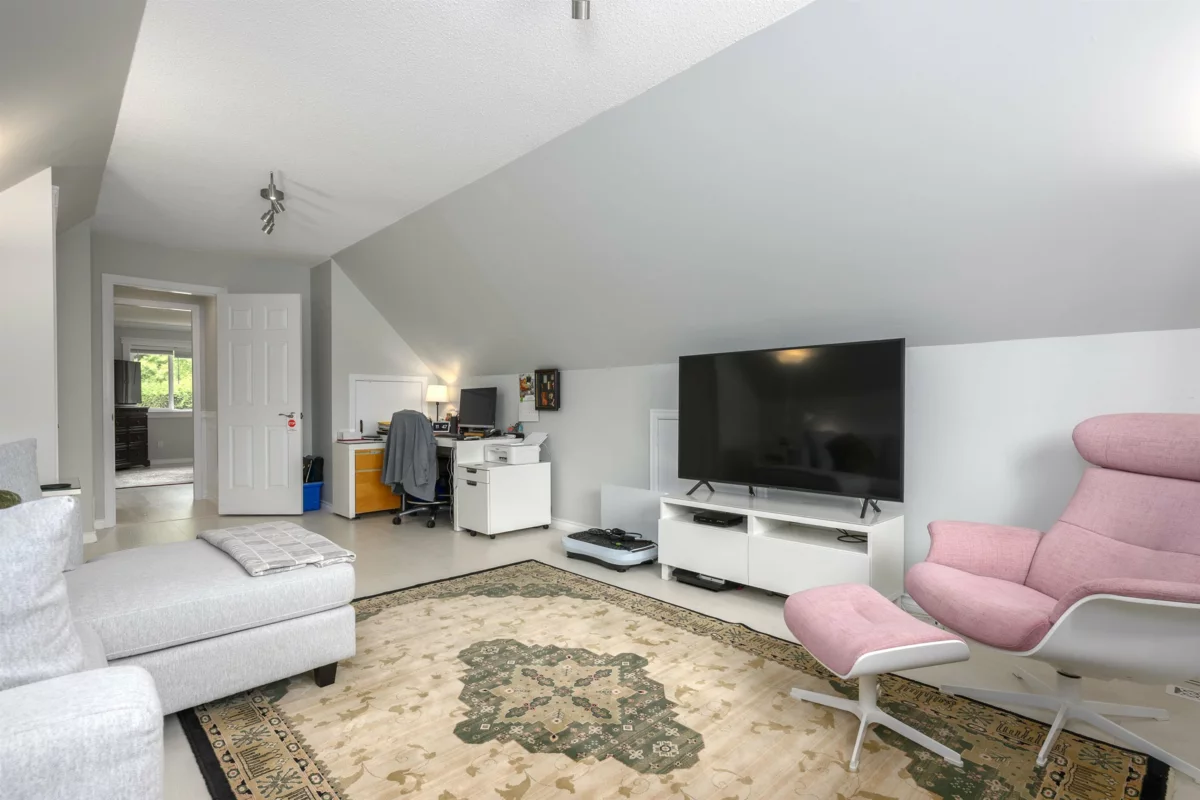Mudroom Photo of 5072 2a Avenue, Delta, BC