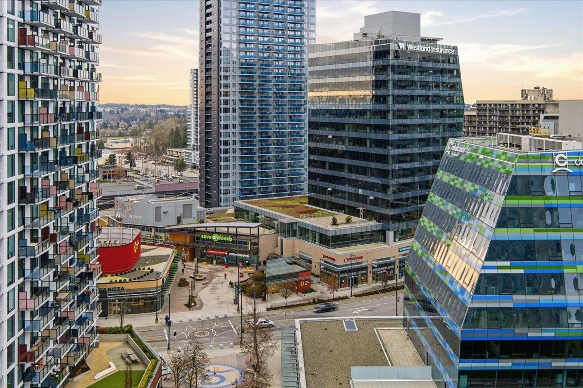 Guest Bathroom Photo of 1610 9887 Whalley Boulevard, Surrey, BC
