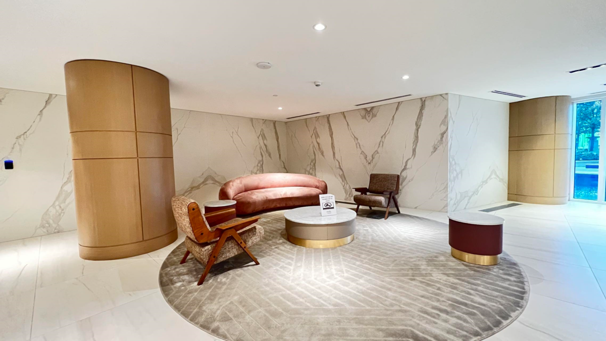 Hallway Photo of 1610 9887 Whalley Boulevard, Surrey, BC