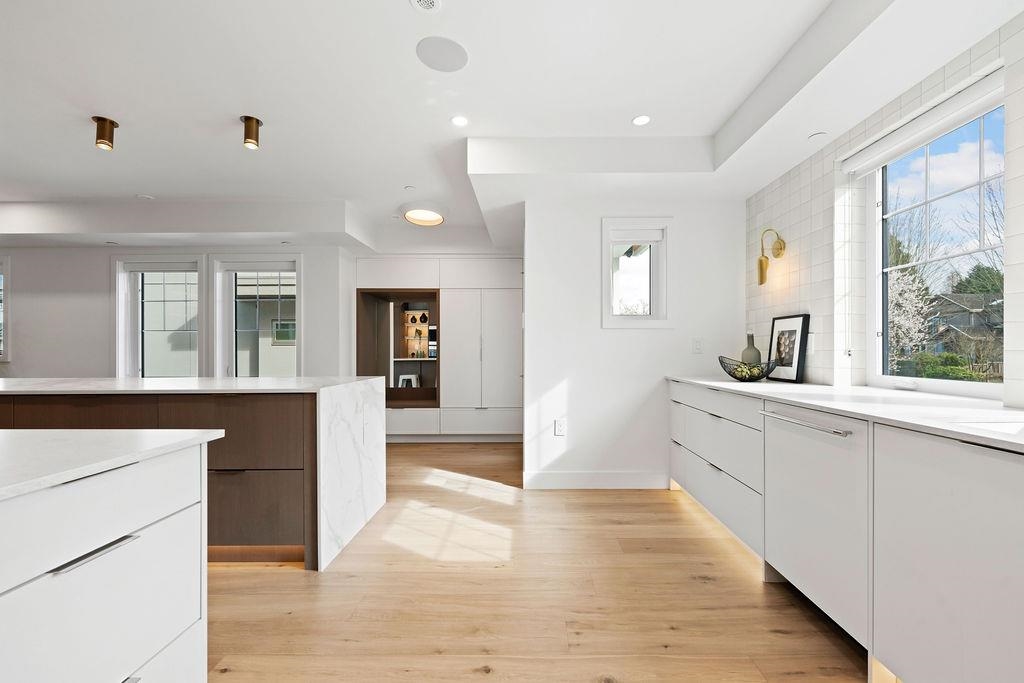 Basement Recreation Room Photo of 1139 W 33rd Avenue, Vancouver, BC