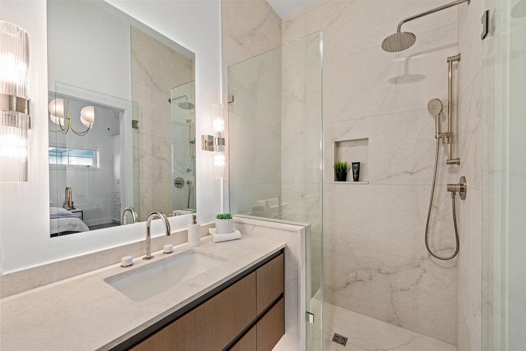 Outdoor Kitchen Photo of 1139 W 33rd Avenue, Vancouver, BC