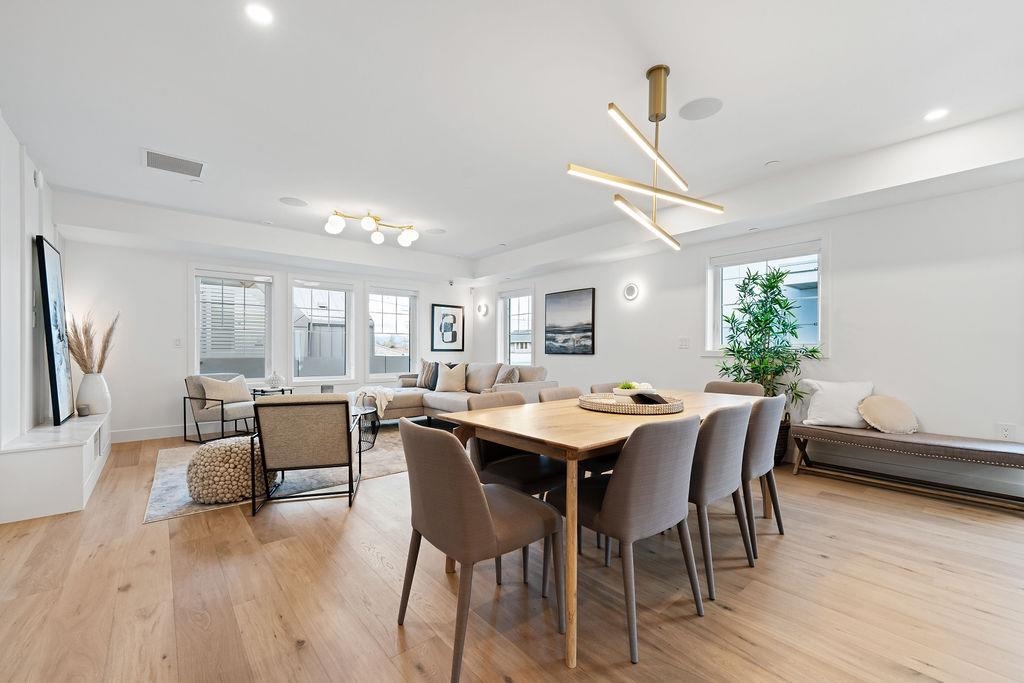 Walk-In Closet Photo of 1139 W 33rd Avenue, Vancouver, BC