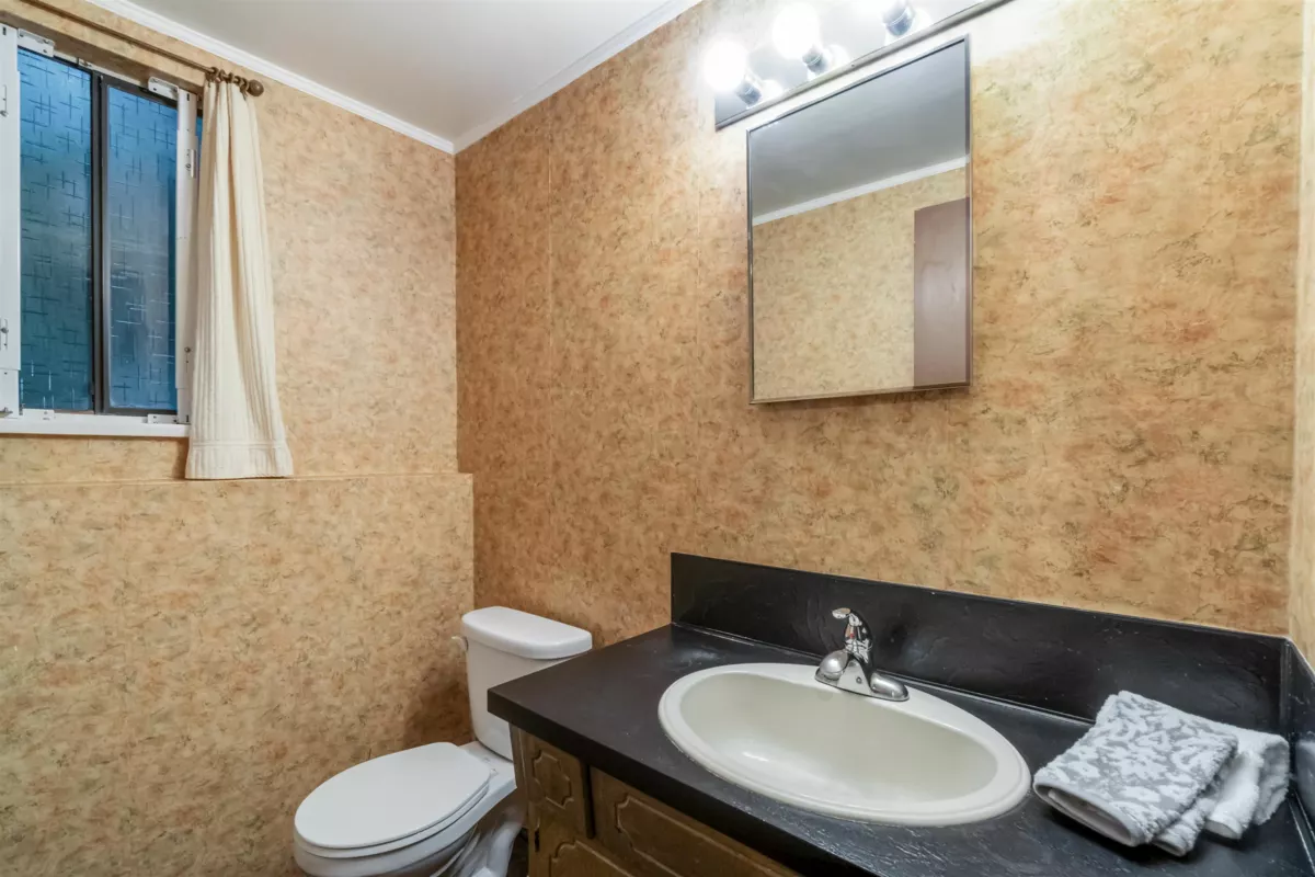 Front Yard Photo of 4262 Yuculta Crescent, Vancouver, BC