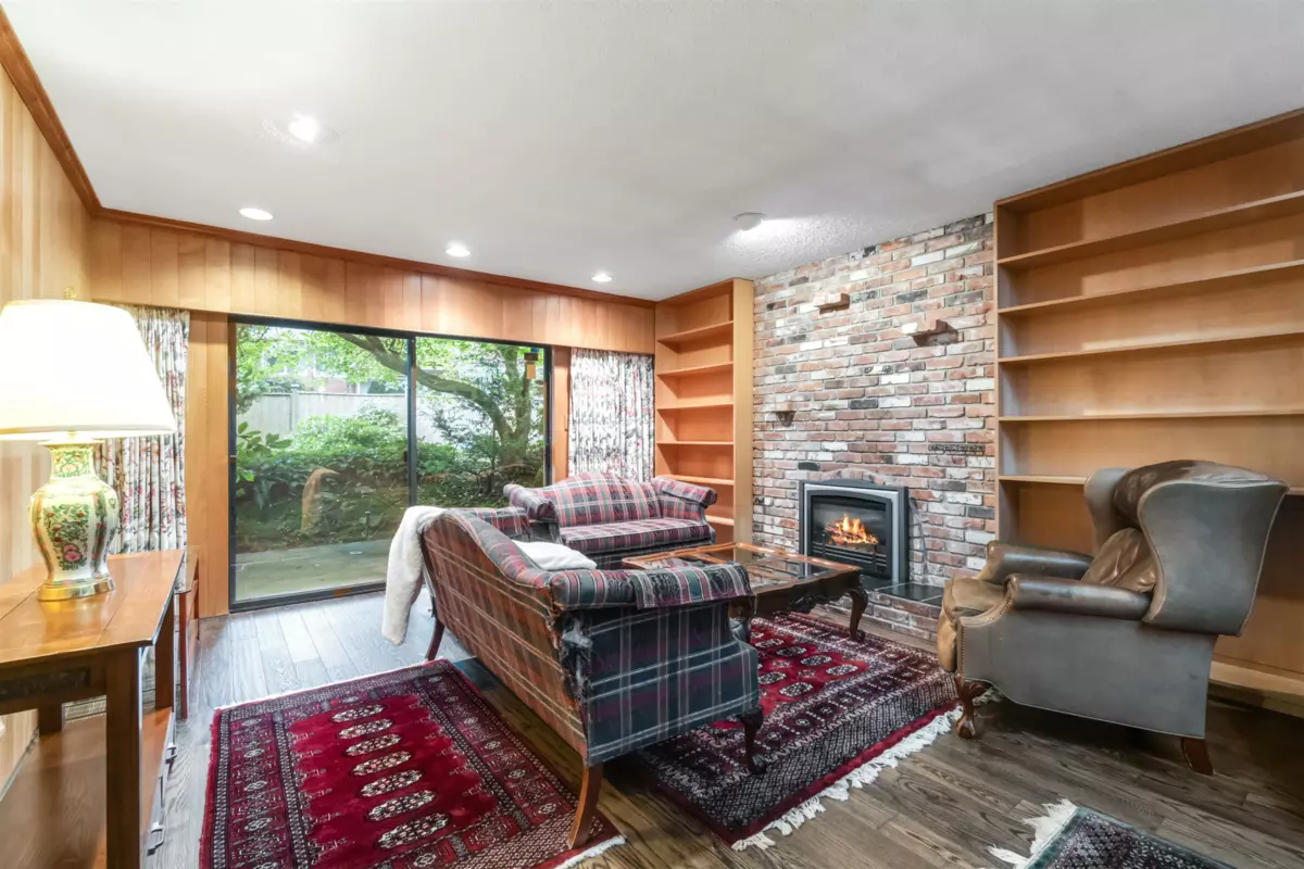Garage Interior Photo of 4262 Yuculta Crescent, Vancouver, BC