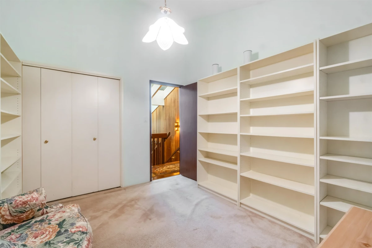 Hallway Photo of 4262 Yuculta Crescent, Vancouver, BC