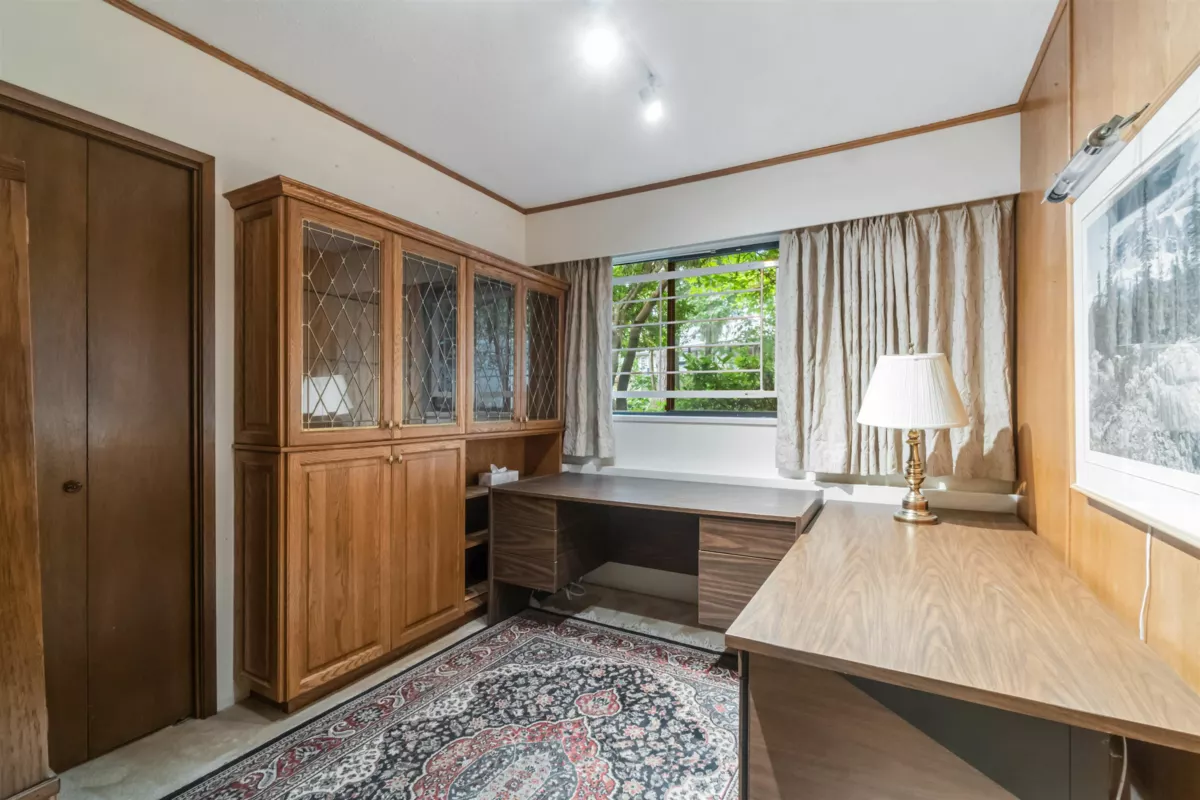 Outdoor Deck Photo of 4262 Yuculta Crescent, Vancouver, BC