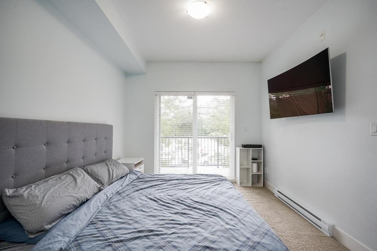 Basement Recreation Room Photo of 316 6480 195a Street, Surrey, BC