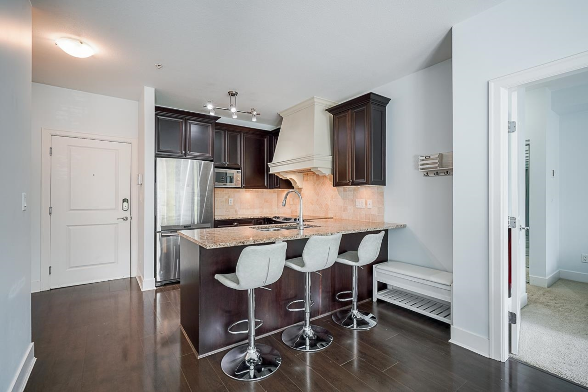 Breakfast Nook Photo of 316 6480 195a Street, Surrey, BC