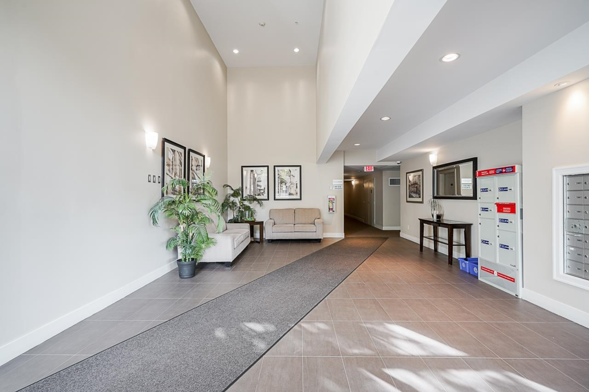Dining Area Photo of 316 6480 195a Street, Surrey, BC