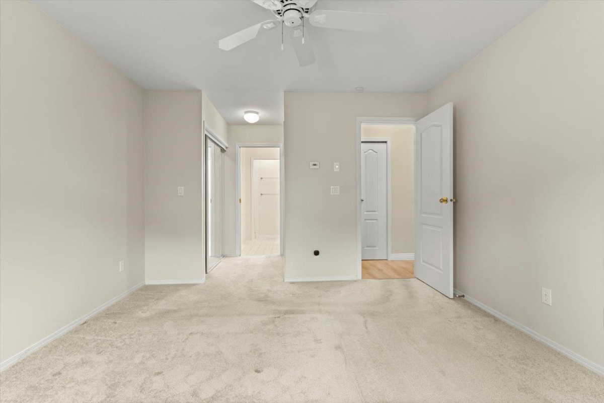 Entry Foyer Photo of 26 1973 Winfield Drive, Abbotsford, BC