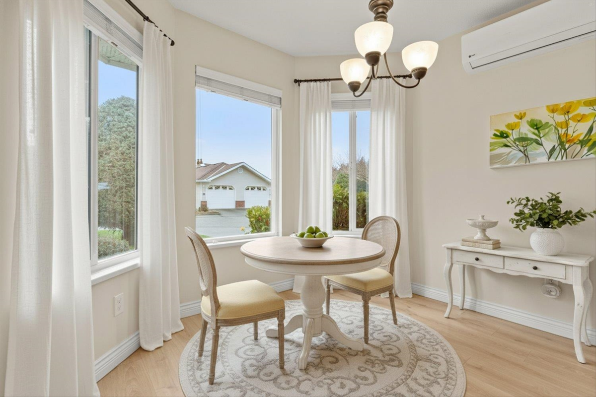 Primary Bedroom Photo of 26 1973 Winfield Drive, Abbotsford, BC