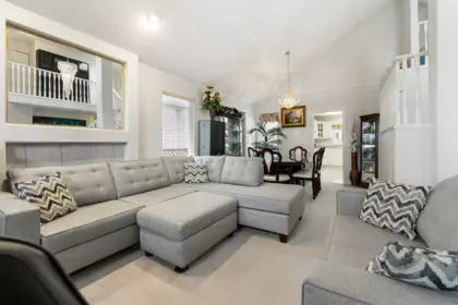 Breakfast Nook Photo of 6475 188a Street, Surrey, BC