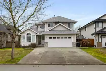 6475 188a Street, Surrey, BC, Cloverdale BC — 5 bed single family residence for sale