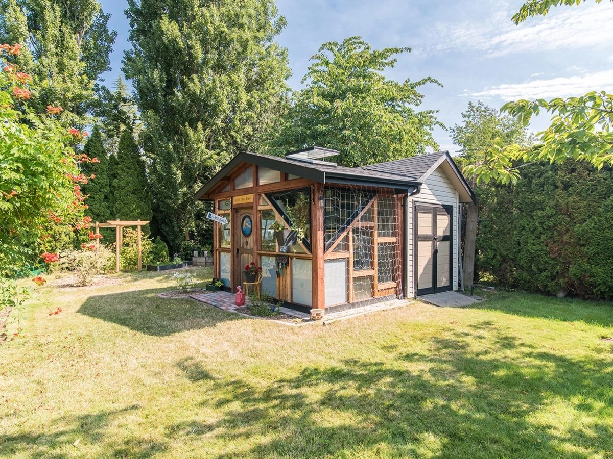 Garden / Landscaping Photo of 21687 48a Avenue, Langley, BC