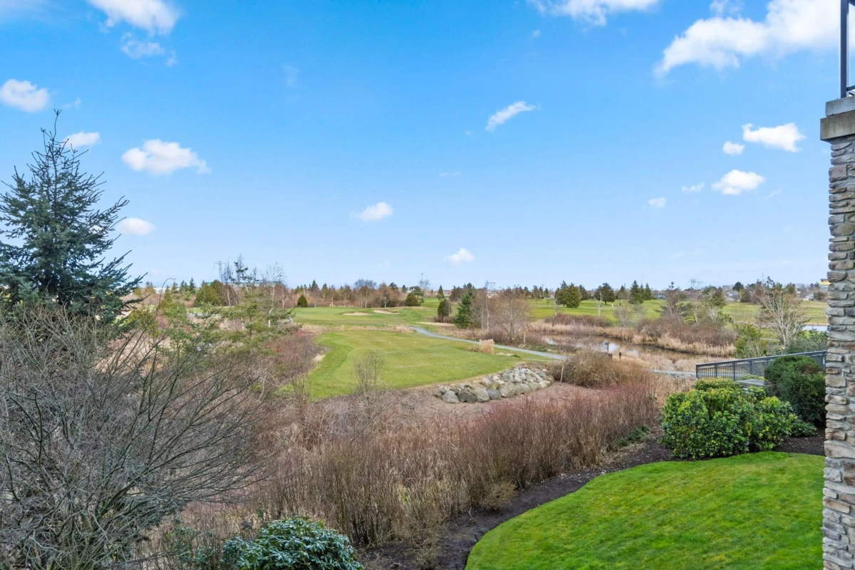 Living Room Photo of 211 5055 Springs Boulevard, Delta, BC