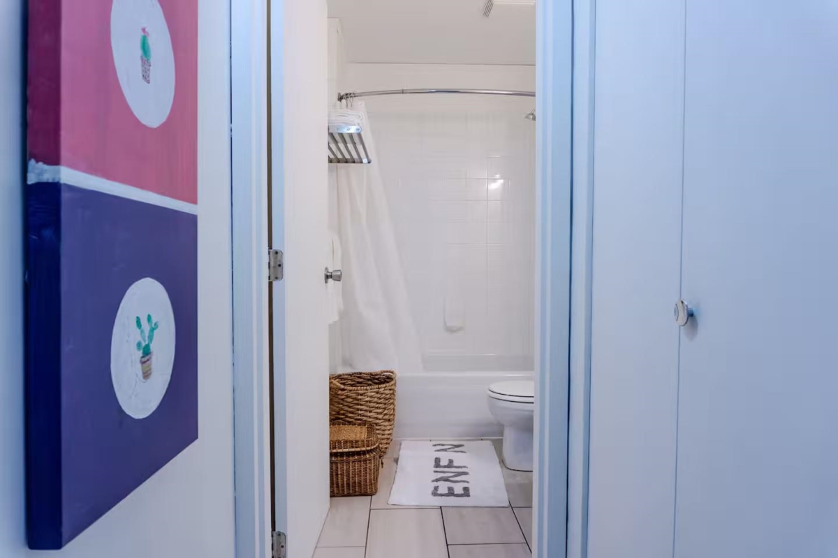 Guest Bathroom Photo of 305 350 E 2nd Avenue, Vancouver, BC