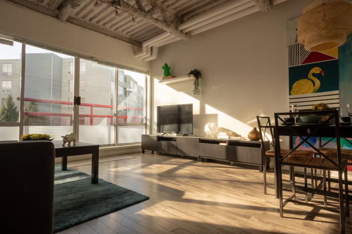 Loft / Bonus Room Photo of 305 350 E 2nd Avenue, Vancouver, BC