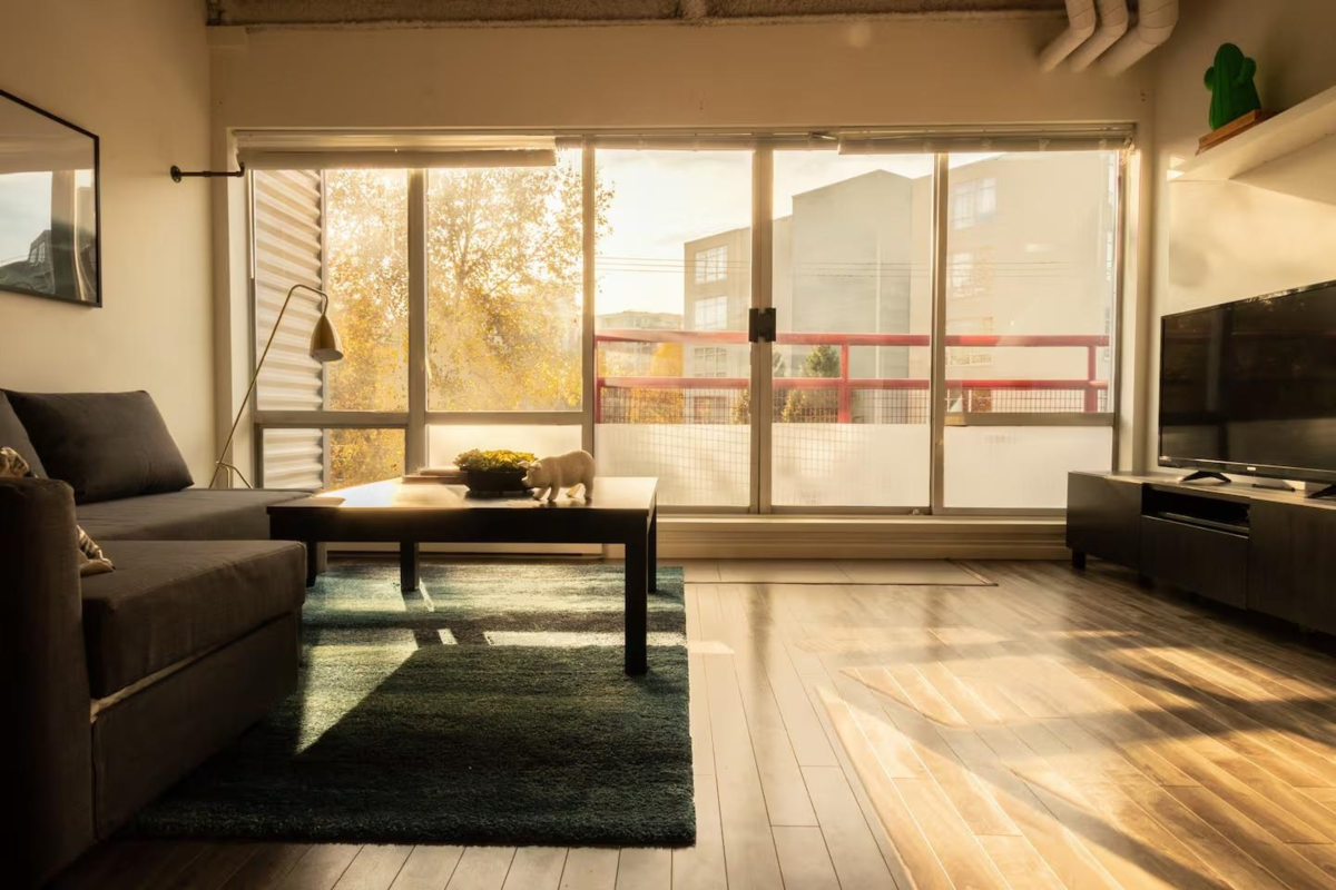 Mudroom Photo of 305 350 E 2nd Avenue, Vancouver, BC