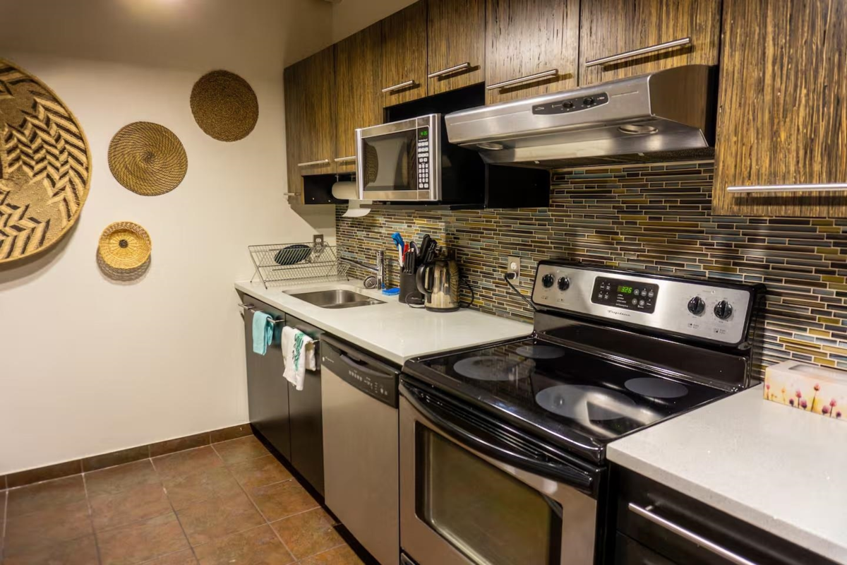 Outdoor Deck Photo of 305 350 E 2nd Avenue, Vancouver, BC