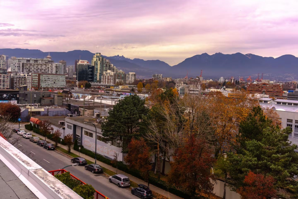 Outdoor Kitchen Photo of 305 350 E 2nd Avenue, Vancouver, BC