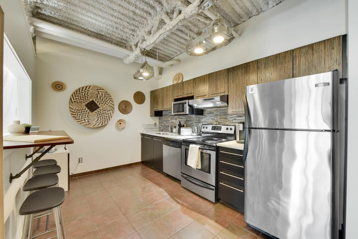 Primary Bathroom Photo of 305 350 E 2nd Avenue, Vancouver, BC