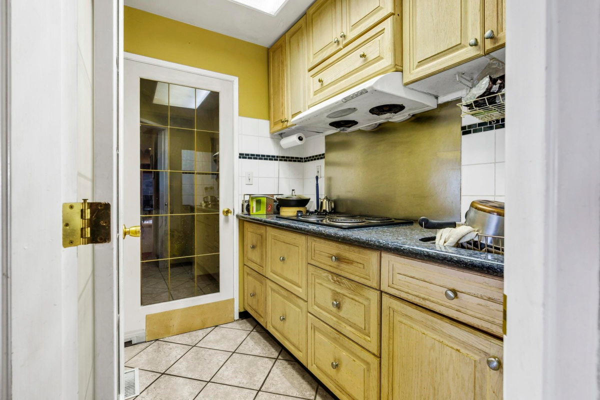 Bedroom 3 Photo of 4582 Woodgreen Court, West Vancouver, BC