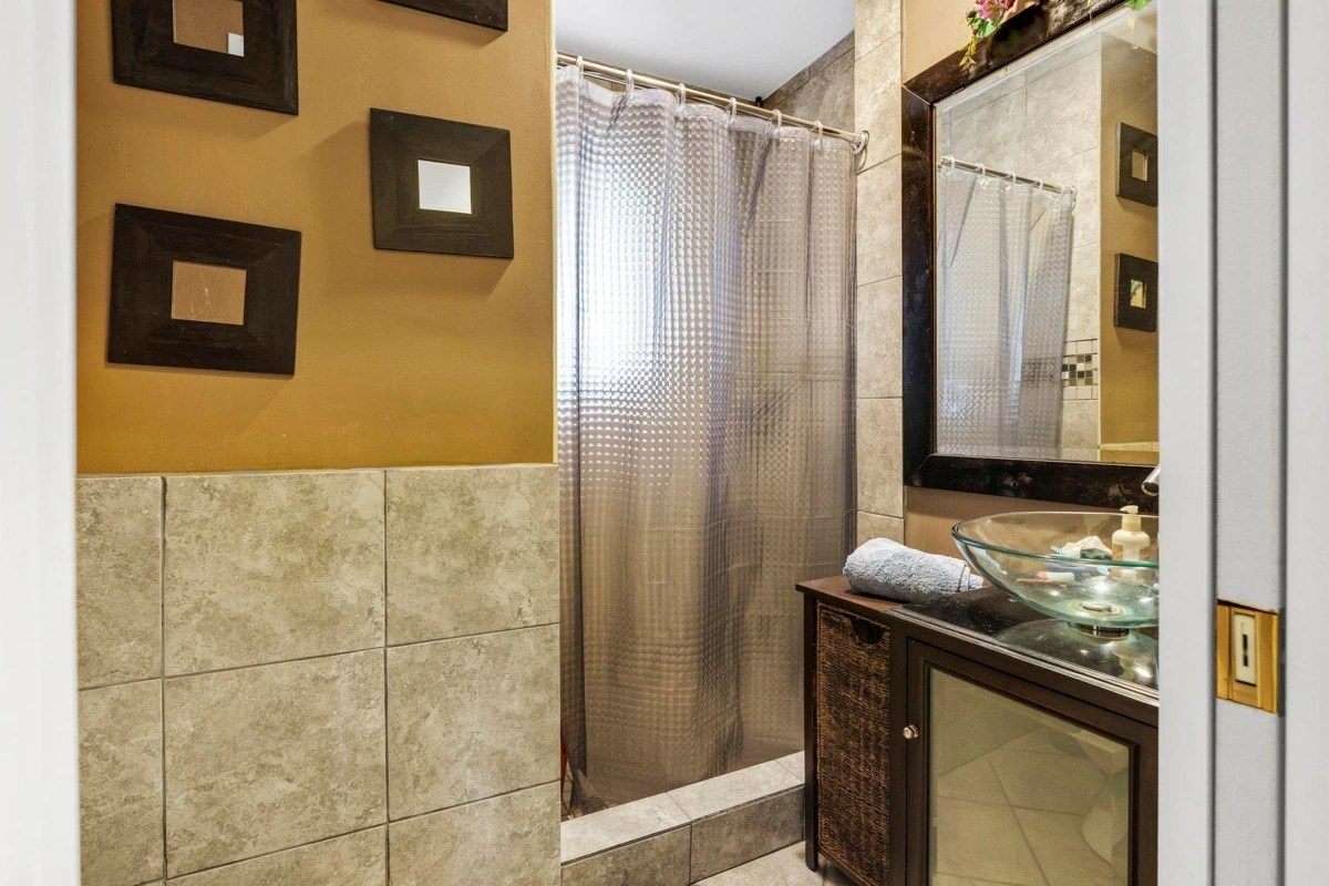 Bedroom 4 Photo of 4582 Woodgreen Court, West Vancouver, BC