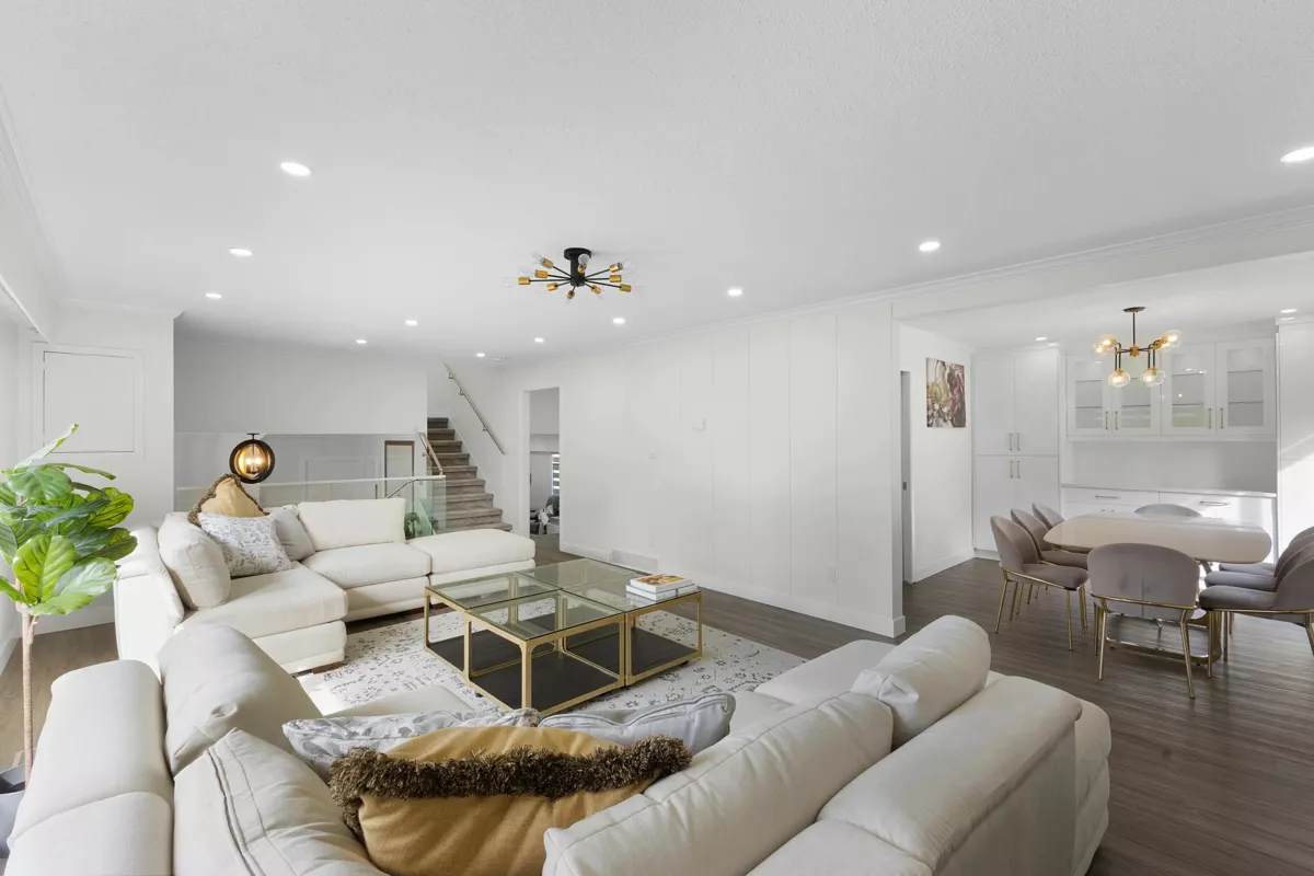 Walk-In Closet Photo of 6788 Stoney Crescent, Delta, BC