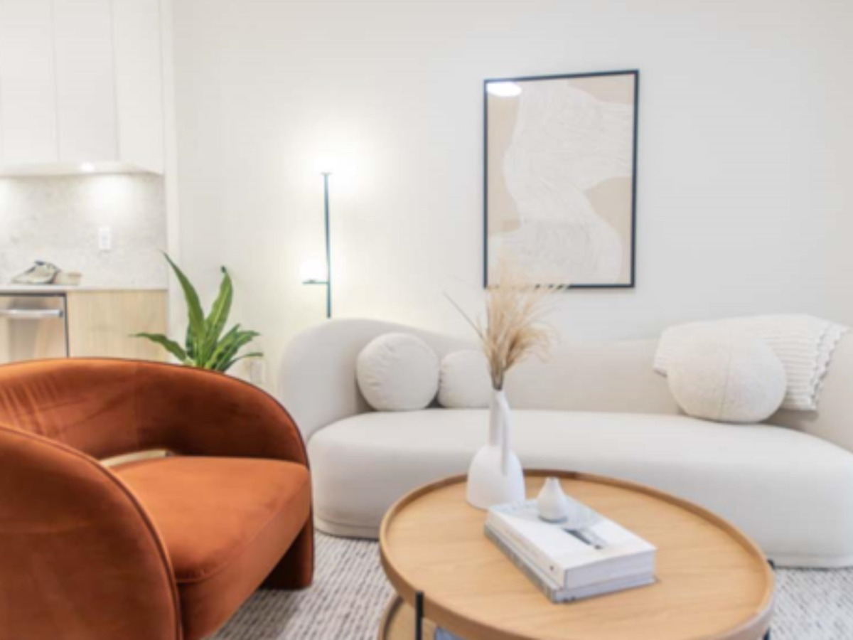 Family Room Photo of 628 20769 Fraser Highway, Langley, BC