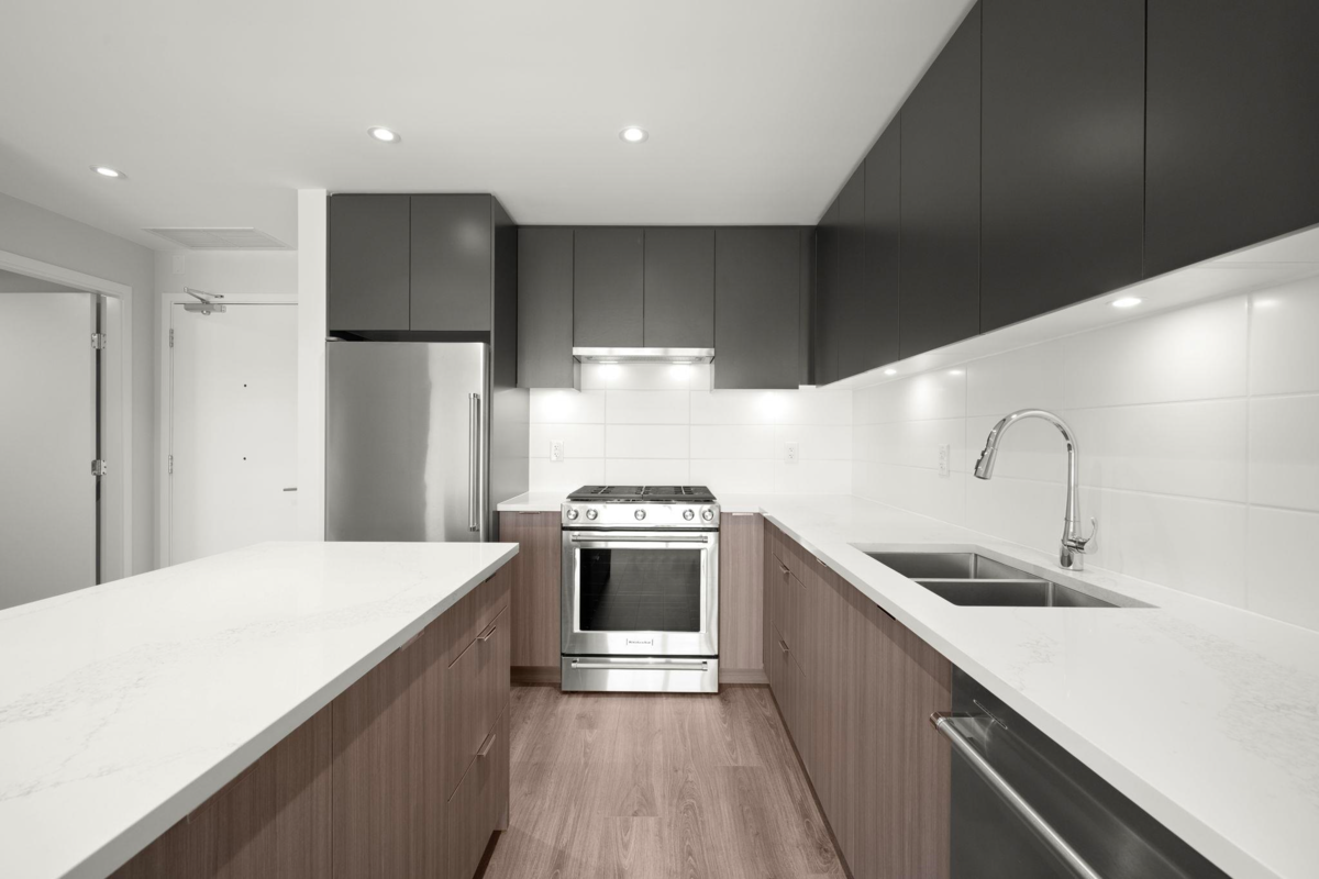 Primary Bathroom Photo of 313 3430 E Kent Avenue South Avenue, Vancouver, BC