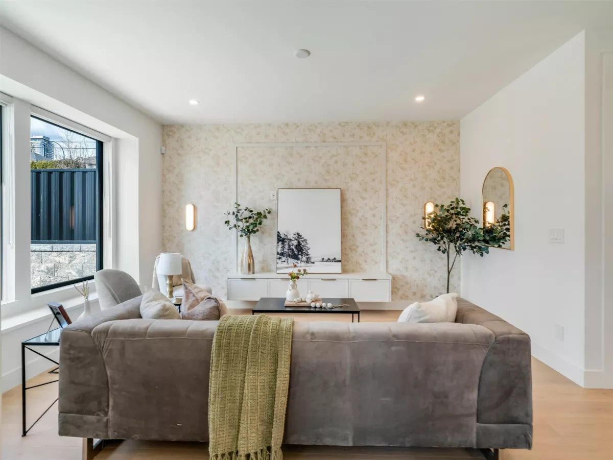 Front Yard Photo of 103 359 Laval Street, Coquitlam, BC