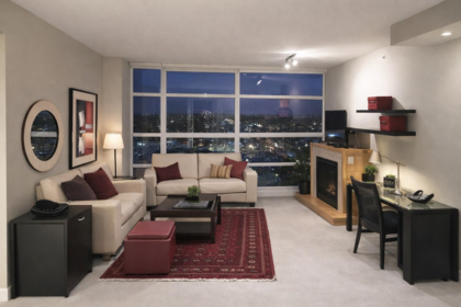 1705 15152 Russell Avenue, White Rock, BC, White Rock — 0 bed apartment/condo for sale