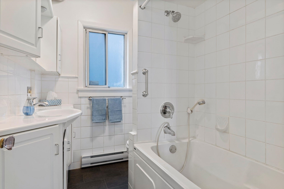 Bedroom 3 Photo of 2094 E 7th Avenue, Vancouver, BC