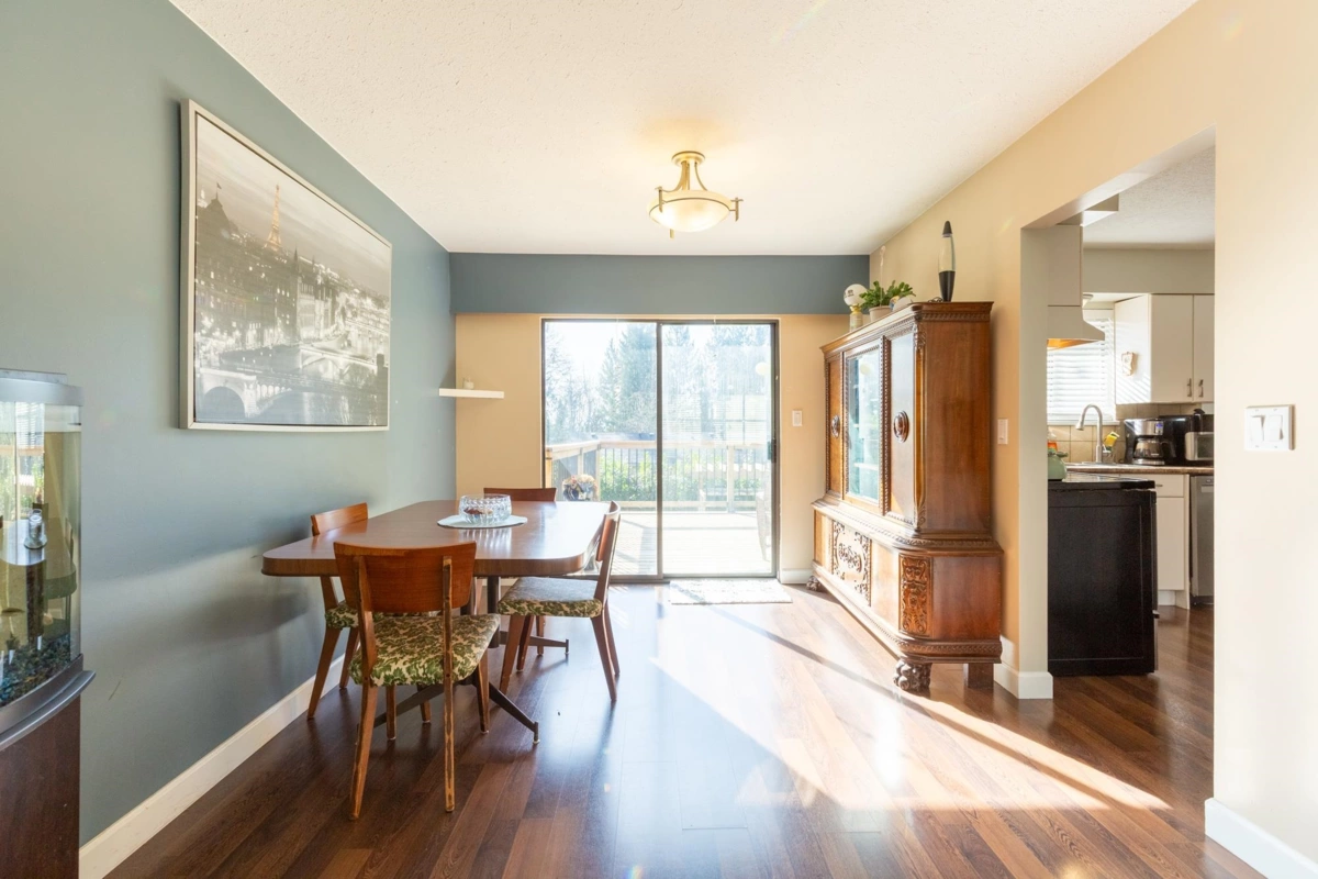 Basement Recreation Room Photo of 32344 Mallard Place, Mission, BC