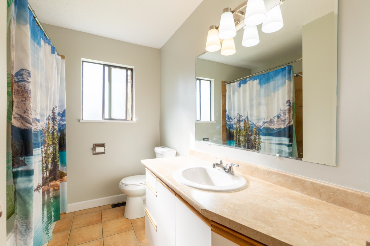 Outdoor Patio Photo of 32344 Mallard Place, Mission, BC