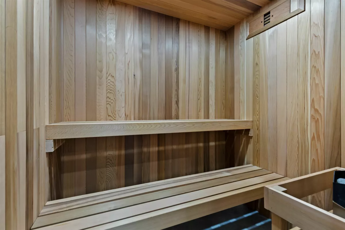 Hot Tub / Spa Photo of 19759 33 Avenue, Langley, BC