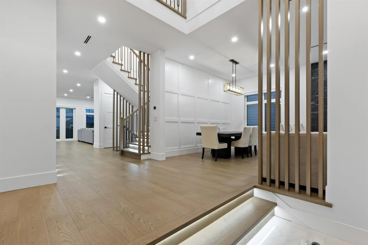 Living Room Photo of 19759 33 Avenue, Langley, BC