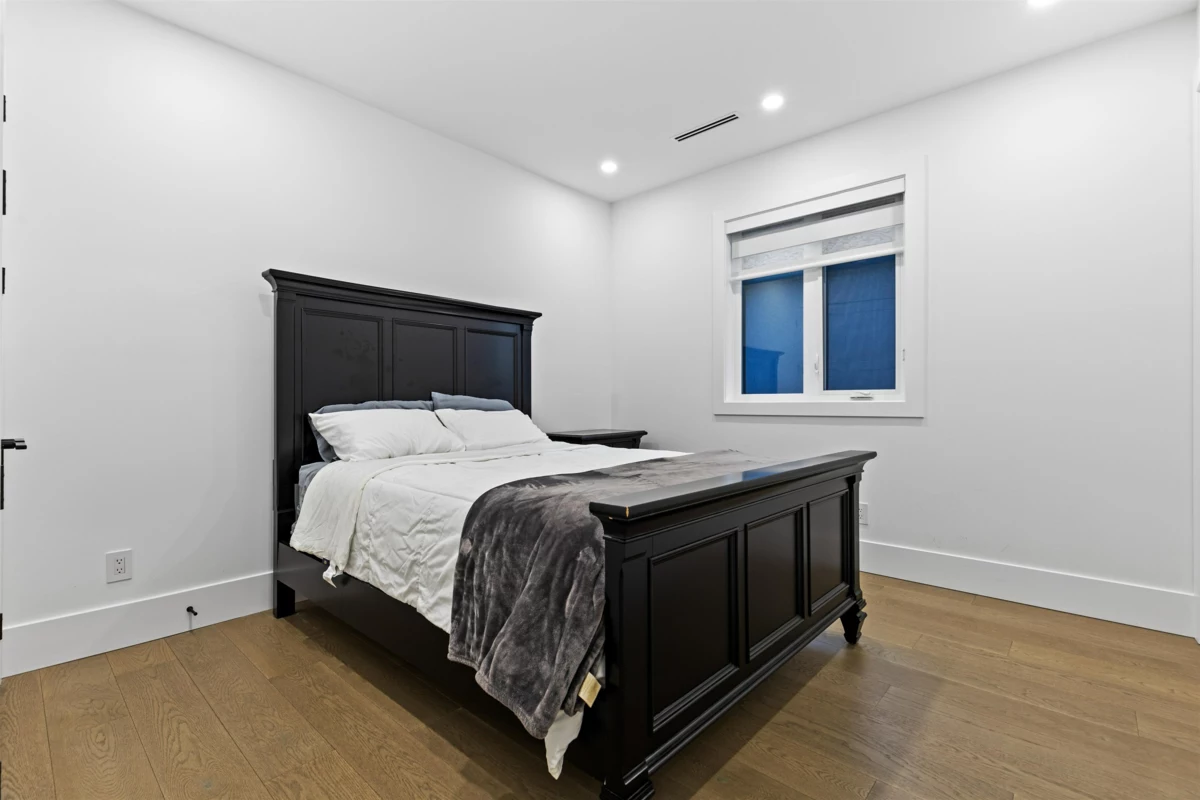 Outdoor Deck Photo of 19759 33 Avenue, Langley, BC