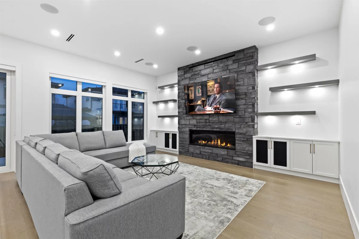 Pantry Photo of 19759 33 Avenue, Langley, BC