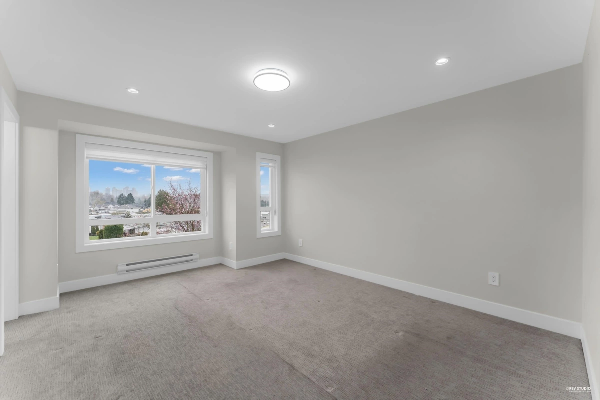 Laundry Room Photo of 12 8181 135a Street, Surrey, BC