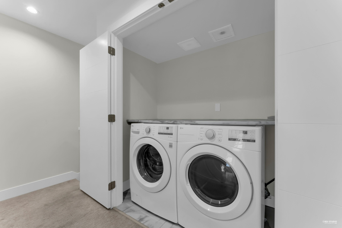 Outdoor Patio Photo of 12 8181 135a Street, Surrey, BC