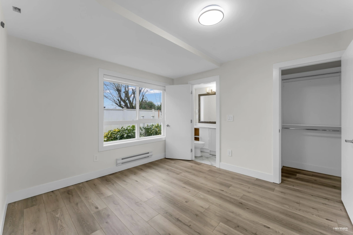 Powder Room Photo of 12 8181 135a Street, Surrey, BC