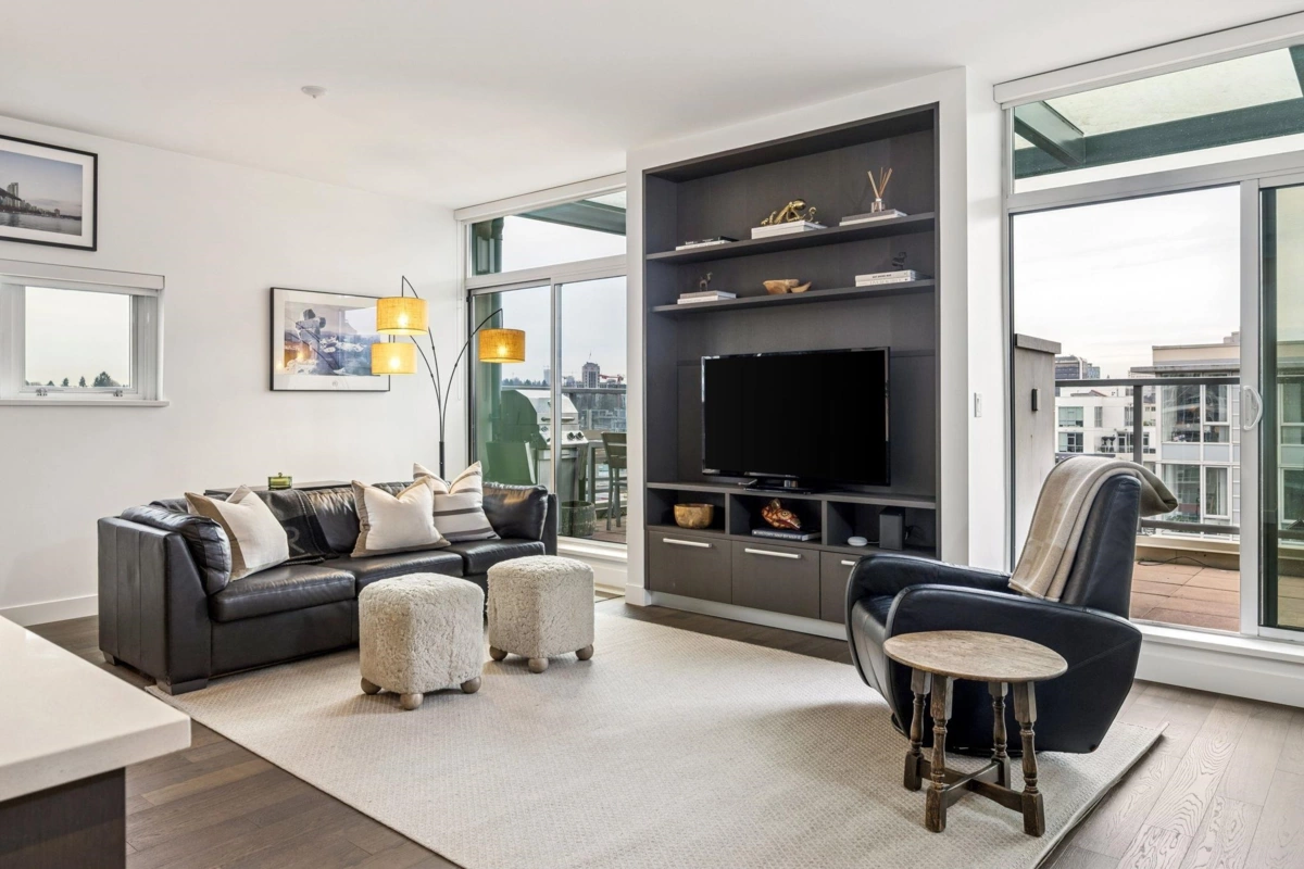 Breakfast Nook Photo of PH1606 288 W 1st Avenue, Vancouver, BC