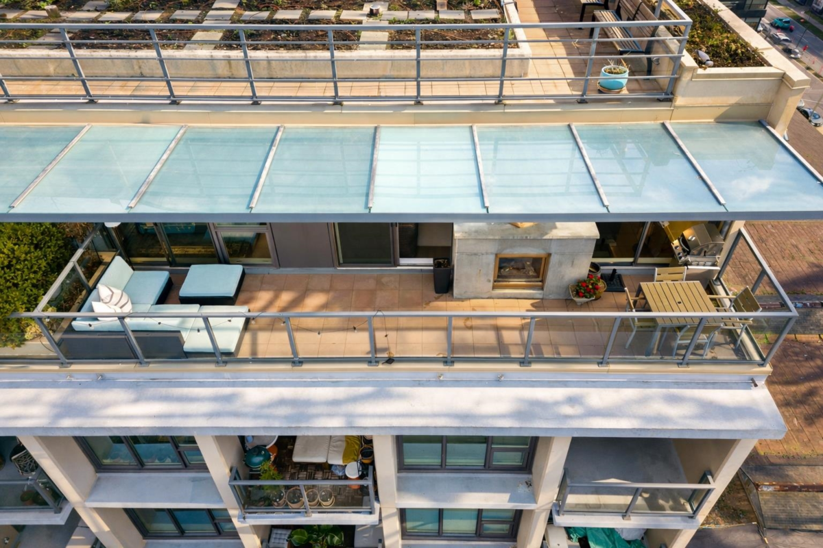 Laundry Room Photo of PH1606 288 W 1st Avenue, Vancouver, BC
