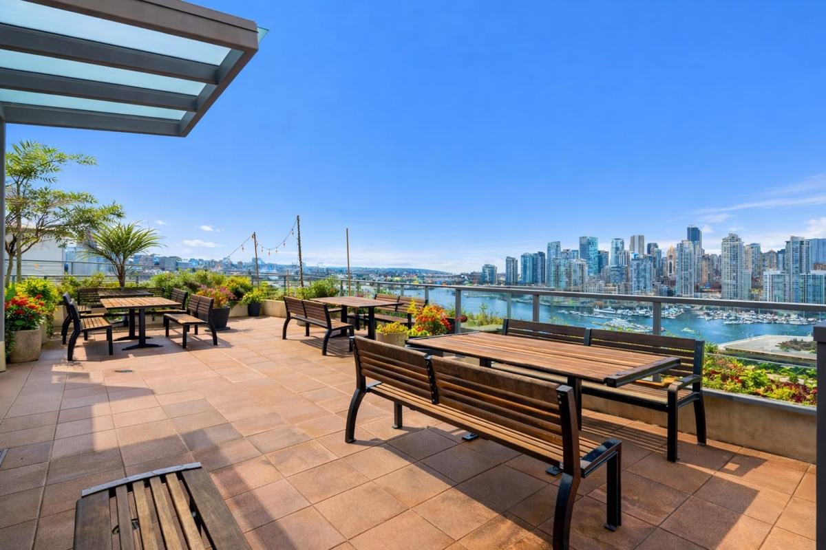 Outdoor Patio Photo of PH1606 288 W 1st Avenue, Vancouver, BC