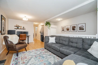 164 15168 36 Avenue, Surrey, BC, Surrey — Townhouse for sale