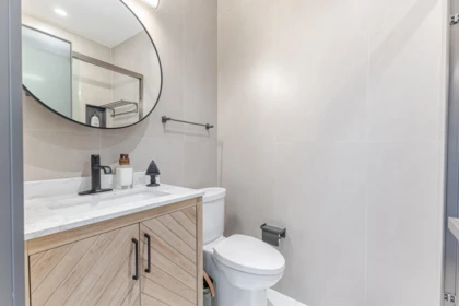 Guest Bathroom Photo of 207 5177 Brighouse Way, Richmond, BC
